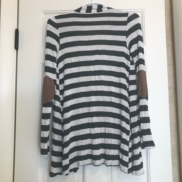 💜3 for $15💜 Sung Light by La Vida Striped Cardigan - Picture 2 of 5